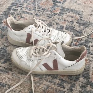 Veja v10 sneakers pink white preowned 38 7